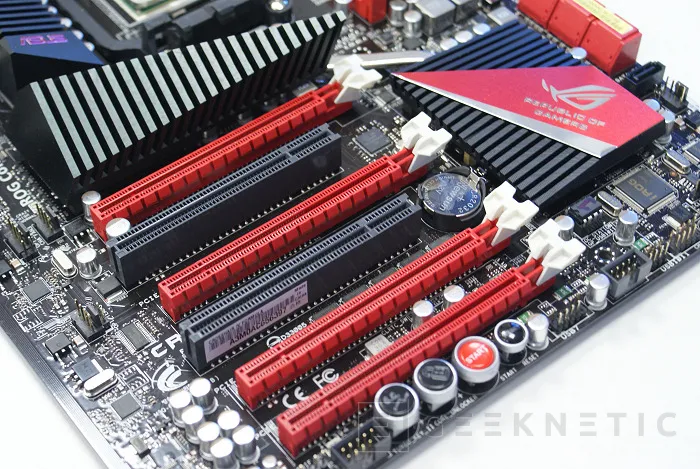 Geeknetic Nueva plataforma AMD alto rendimiento: AMD Phenom 2 X6 14