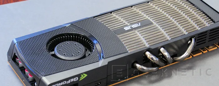 Geeknetic Geforce GTX 480 en SLI 5