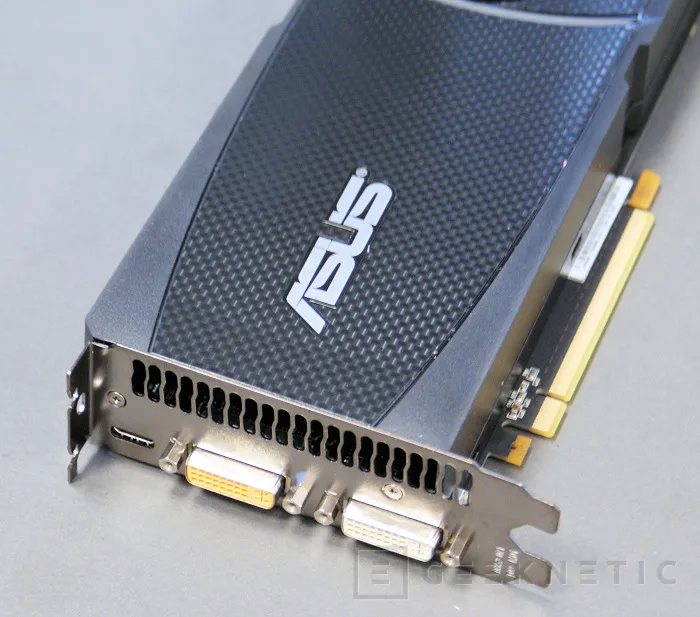 Geeknetic ASUS Geforce GTX 465. Fermi se va abaratando 6