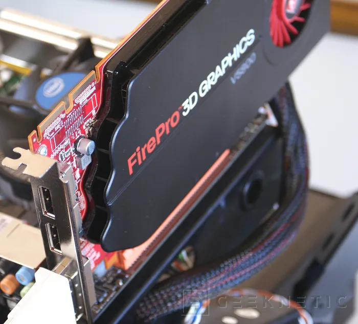 Geeknetic AMD FirePro V5800. Gráficos profesionales a precio doméstico 12