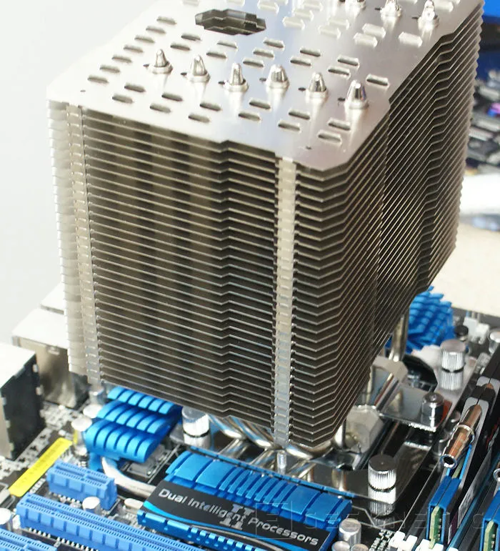 Geeknetic Thermalright HR-02 CPU Cooler 5