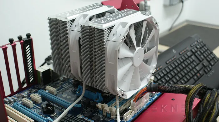 Geeknetic Phanteks PH-TC14PE 10