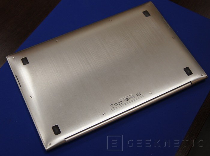 ASUS ZenBook UX21E [Análisis Completo en Español]