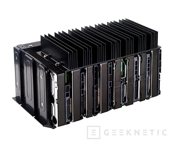 Geeknetic Silverstone Temjin TJ04-E 4