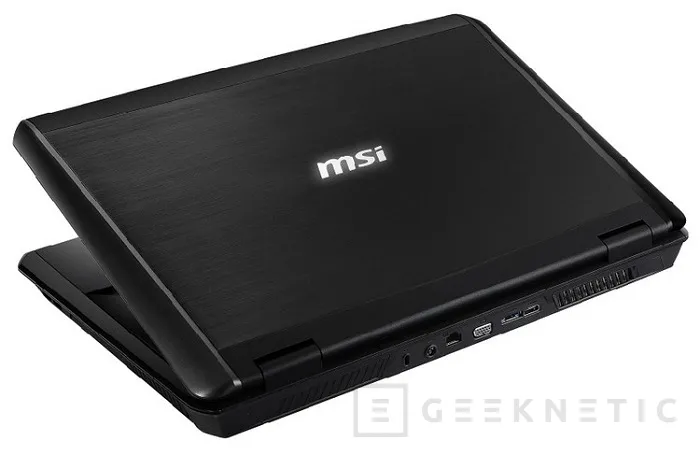 Geeknetic MSI GT70. Gaming portátil ampliado 2