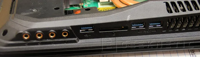 Geeknetic MSI GT70. Gaming portátil ampliado 5