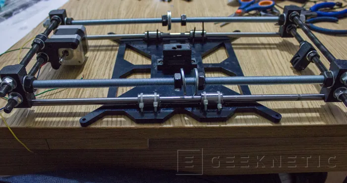 Geeknetic Cómo montar una impresora 3D casera 29