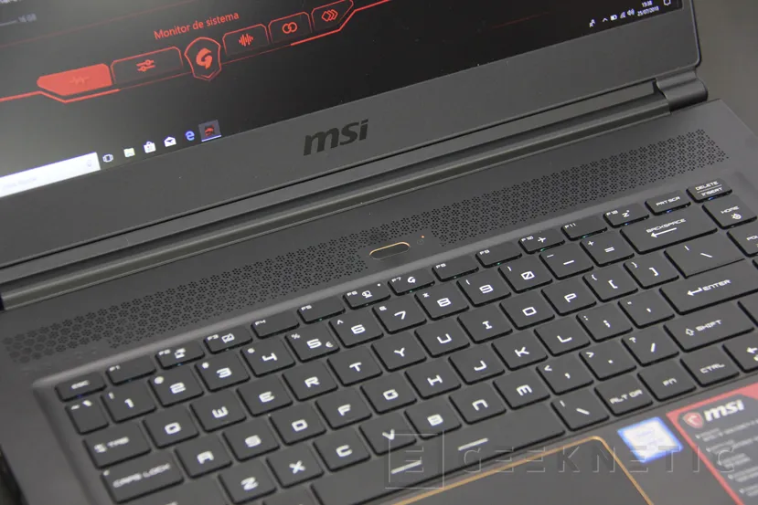 Geeknetic Review Portátil MSI GS65 Stealth Thin con GTX 1070 Max-Q 1